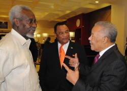 Prime Minister Perry Christie, centre, chats with former Prime Minister of Jamaica PJ Patterson, left, and former Prime Minister of Barbados Owen Arthur at the Jamaica Pegasus, Tuesday, January 19, where Mr. Christie addressed the Official Opening of the Jamaica Stock Exchange 11th Regional Investments and Capital Markets Conference 2016 with his focus being, “Positioning the Caribbean in the International Arena.” (BIS Photo/Peter Ramsay)